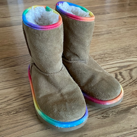 UGG Other - Uggs size 2